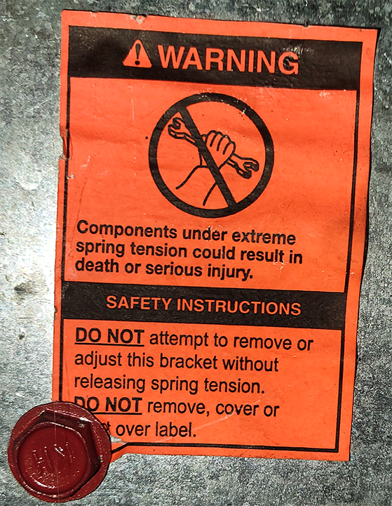 Garage Warning Label